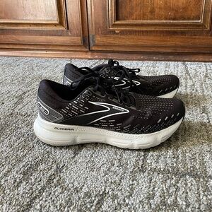 Brooks Glycerin Black Women’s US Size 7.5 Wide (D)